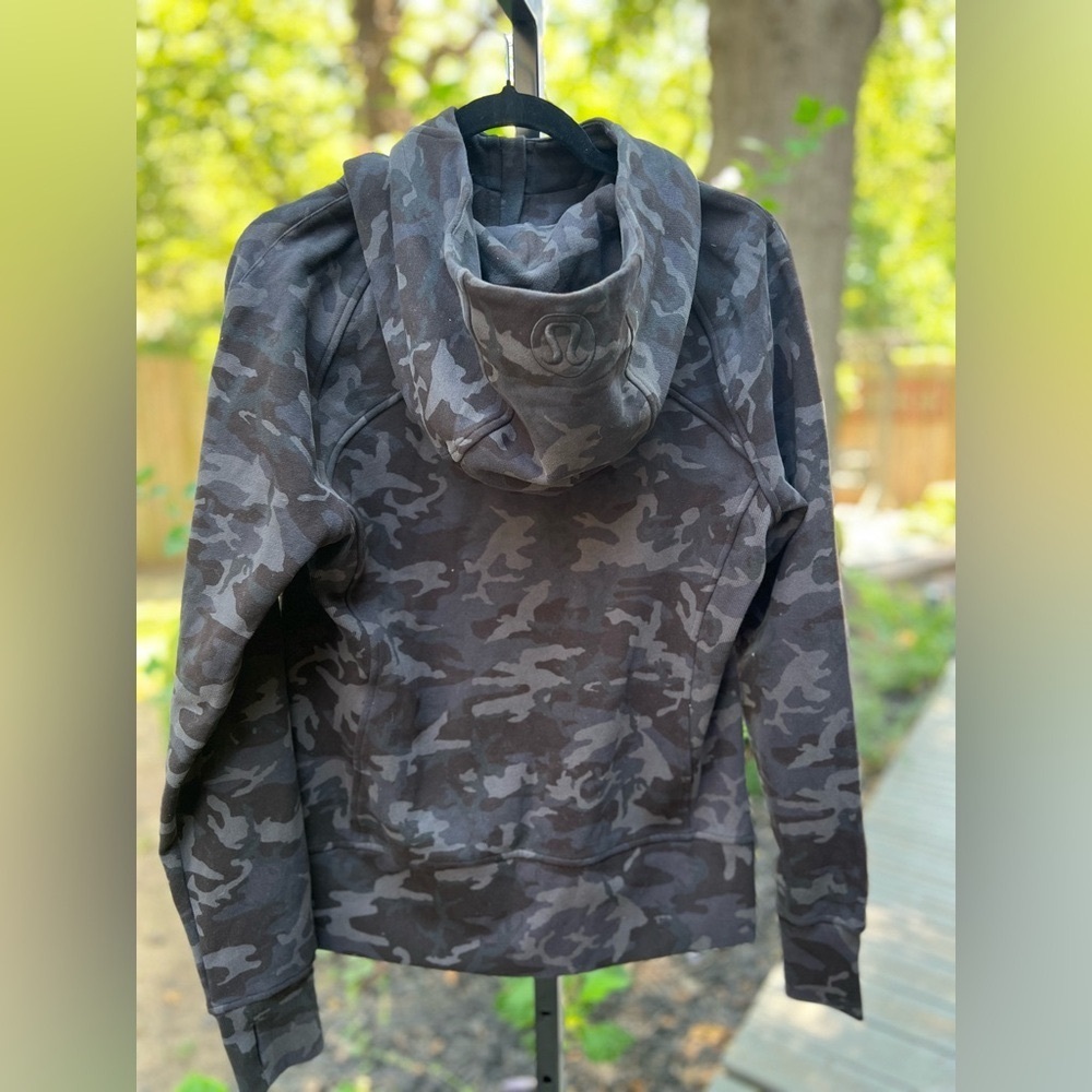 Lululemon Scuba Full Zip Jacket Incognito Camo Multi Grey size 10